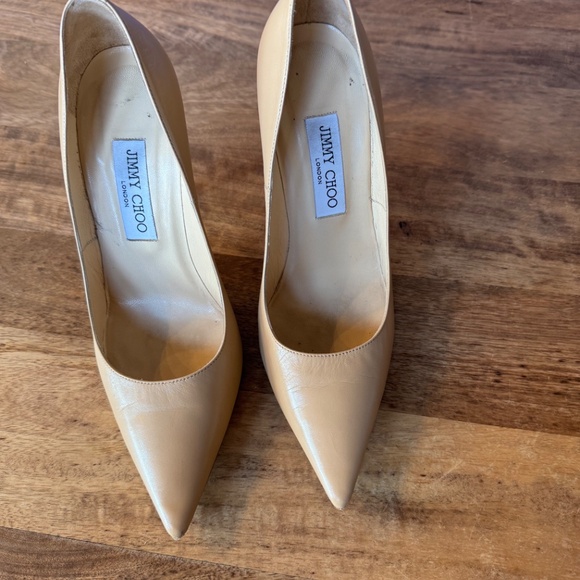Jimmy Choo Nude Pump (39) - Picture 5 of 5